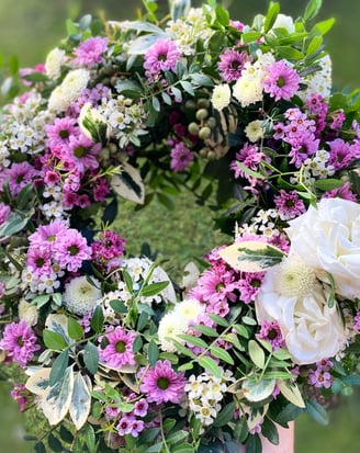 couronne de fleurs fraiches