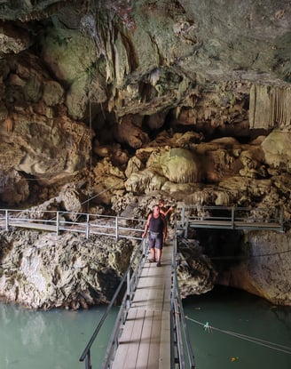 Nam Lot Cave, Chumphon Sawi