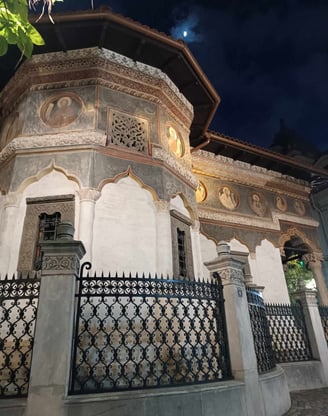 Bucharest by night