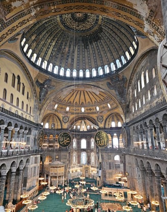 Hagia Sophia interior travel photo: Explore Istanbul's cultural heritage