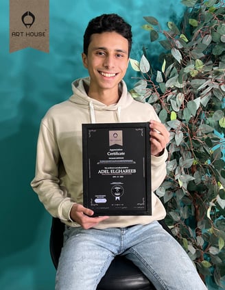 عادل الغريب