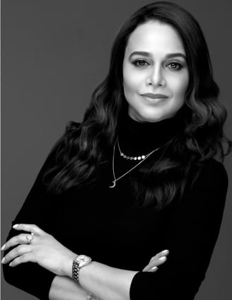 a professional photo of niwrka