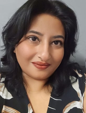 Portait Photo of Beautician Jina