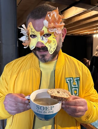 onion soup and mask