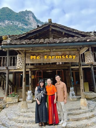 Công ty Hoa quả Phương Toản thiện nguyện cùng Mế Farmstay