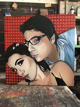 Quadro com retrato de um casal, pintado com cores suaves e técnicas de pastel.
