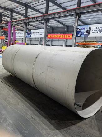 PMI Piping a large pipe pipe pipe in a warehouse