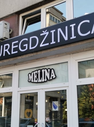 Buregdžinica Melina svjetleća reklama