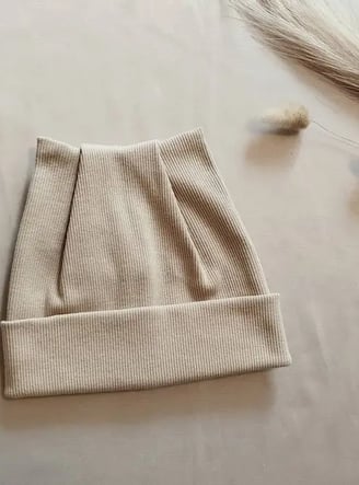 Rankų darbo kepurytės kūdikiams ir vaikams