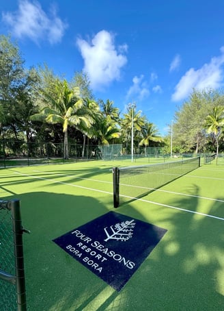 four-seasons-bora-bora-tennis-court