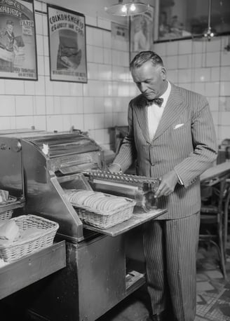 Chillicothe Bakery Interior, Missouri, July 7th 1928: Prototype in Motion