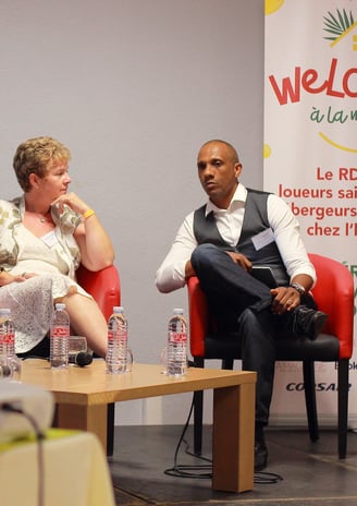 Bruno Valery en conférence au salon Welcome à la Maison 2018, partageant son expertise en conciergerie de luxe et hospitalité