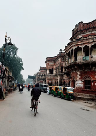  Streets of Varanasi