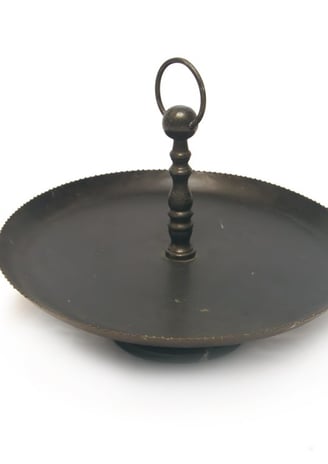cake stand