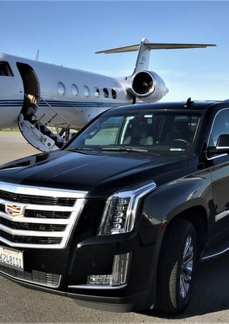 Black Car at JAX FBO for Jacksonville Airport Limo Pickup