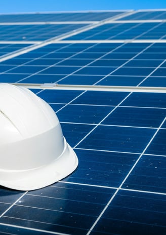 Instala paneles solares de calidad  y reduce tu planilla eléctrica. Soluciones sostenibles adaptadas