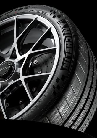 side view of 205/60 r16 michelin primacy 4+ michelin tyre at the tyrepublic tire shop