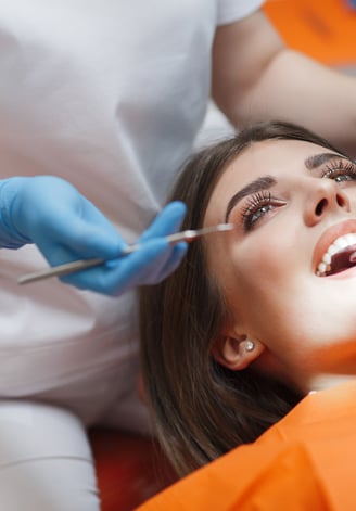 Explore comprehensive dental treatments in Naples