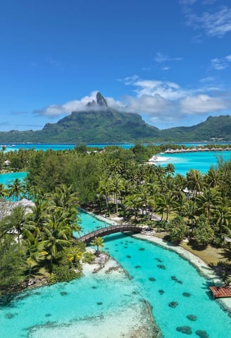 st-regis-bora-bora-drone-lagoonarium