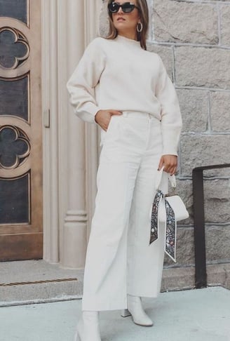 Outfit monocromático en blanco