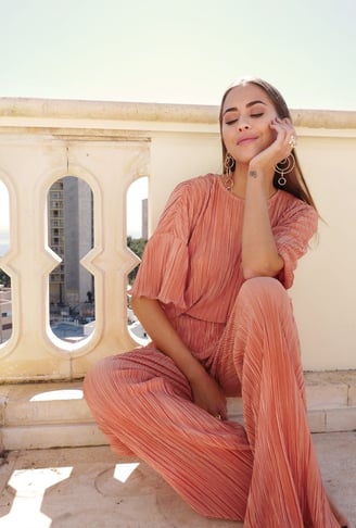 Outfit coral