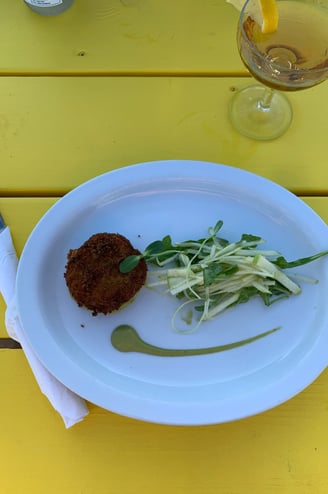 Bonne bouffe à la terrasse du Millerand