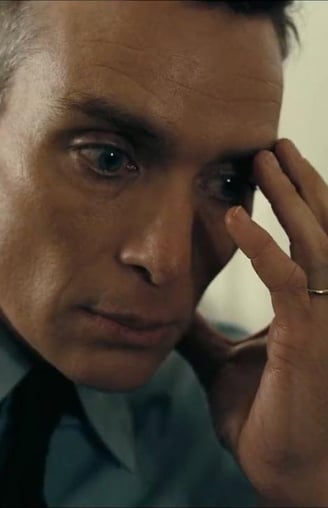 Cillian Murphy dans le rôle d'Oppenheimer, en plein doute