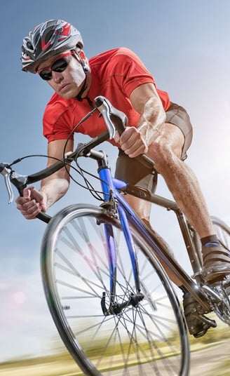 Rongzhiyue: Cyclist in red jersey