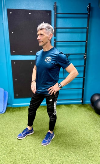 Enrique Muñoz monitor pilates
