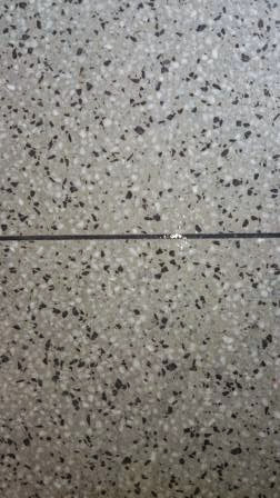 Piso granitina escola