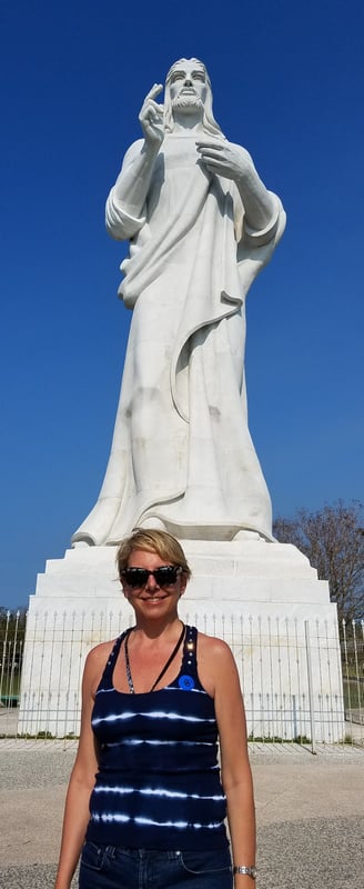 Lady meets with Christ in Cuba