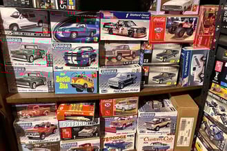 model car and plane kits