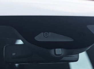 Automobilio stiklas su kamera kaina, priekinis automobilio stiklas su kamera