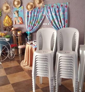 Locação de Mesas e Cadeiras em Osasco - Aluguel de Brinquedos e Artigos para Festas