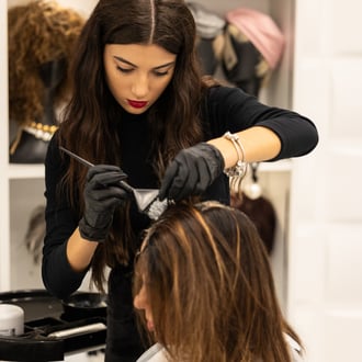 hairstylist servizio colore
