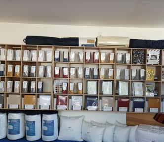 draps, oreillers / sheets, pillows