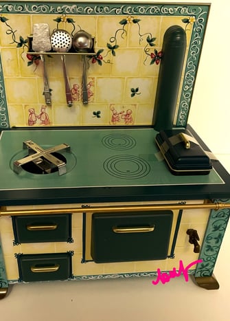 toy tin stove Muffy VanderBear Jam Session