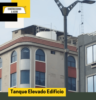Tanque elevado en edificio