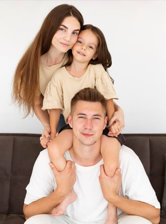 family-photo-retouching-stray-hair-removal