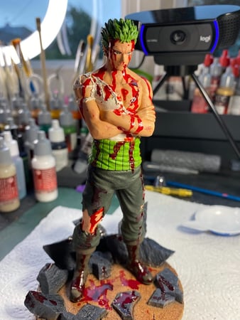 figurine en résine de zoro dans la scene du sacrifice