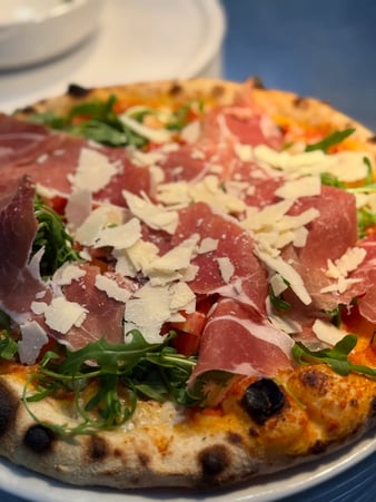 pizza serrano