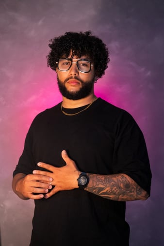 Luisão, productor musical y colaborador creativo de Para Recordar por Siempre.