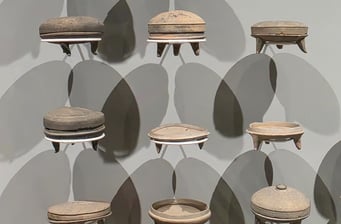 Baekje tripod pottery
