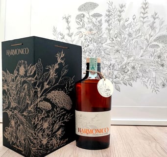 amaro Harmonico con illustrazione delle piante botaniche