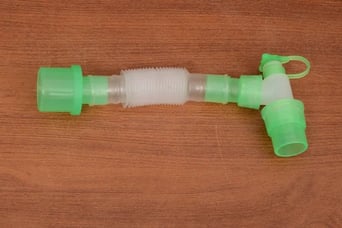 Starvent Health Care exapndable catheter mount with double swivel