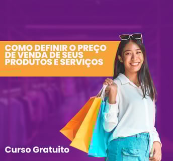 mulher sorrindo e carregando sacola de compras