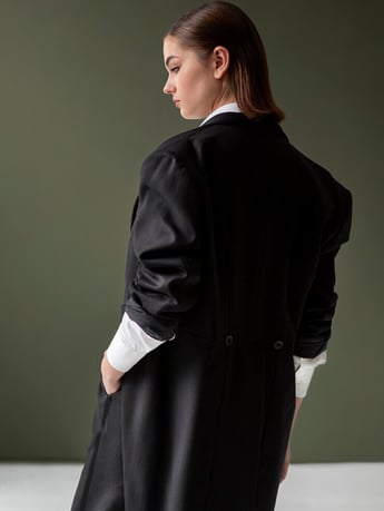 high-end-photo-retouching-clothes-editing