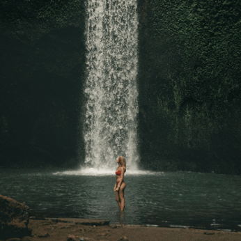 Travel to India logo