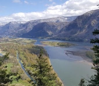 Columbia River Gorge, Oregon - Views of the gorge from the Bridal Veil & Overlook Loop trail