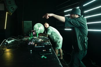 photo de concert techno drak art caisson gauche